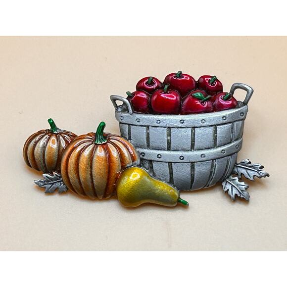 Vintage JJ Jonette Fall Harvest Pin With Basket Of Apples - Picture 1 of 1